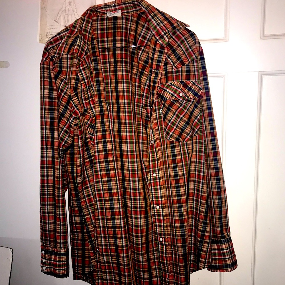 Levi’s Plaid Casual button Up